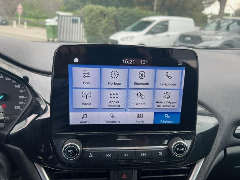 Photo 18 de l’annonce de FORD Fiesta d’occasion à vendre à TOULON