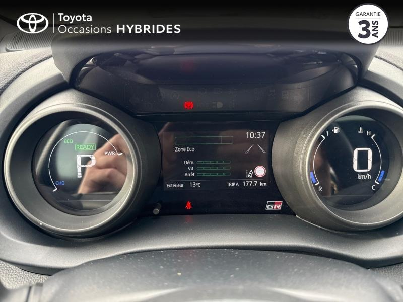 Photo 14 de l’annonce de TOYOTA Yaris d’occasion à vendre à CAVAILLON