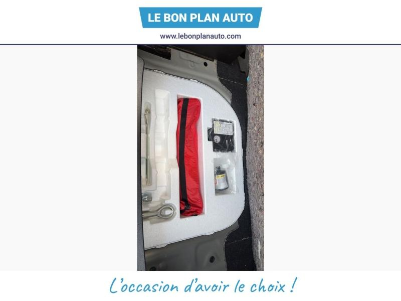 Photo 13 de l’annonce de SUZUKI Ignis d’occasion à vendre à AVIGNON