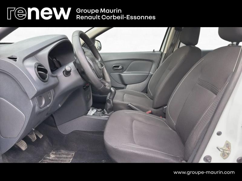 Photo 11 de l’annonce de DACIA Sandero d’occasion à vendre à CORBEIL-ESSONNES