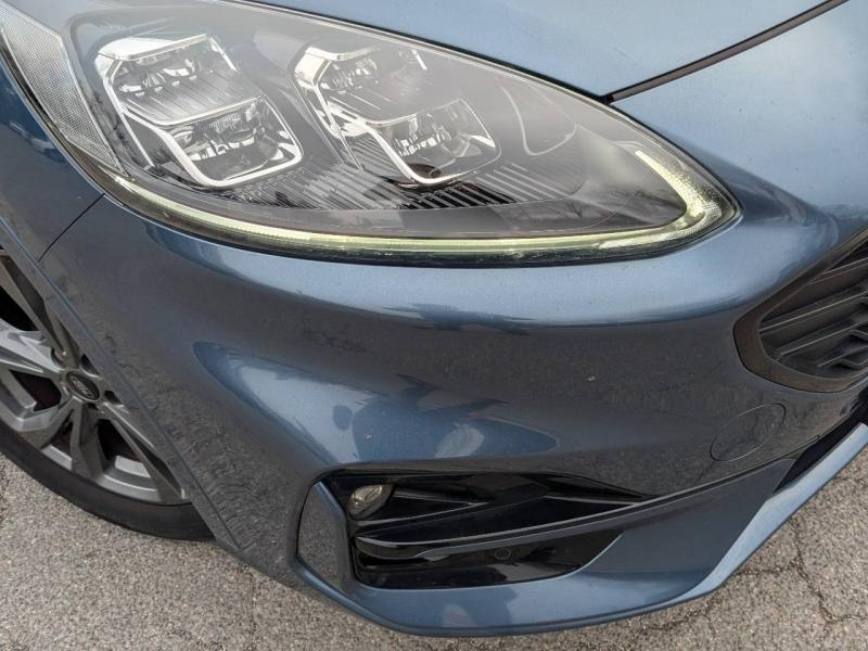 Photo 3 de l’annonce de FORD Kuga d’occasion à vendre à AIX-EN-PROVENCE