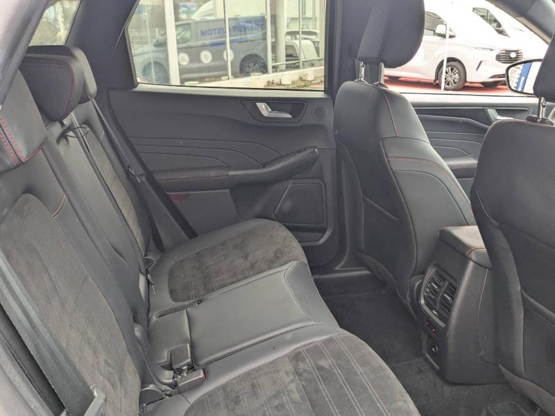 Photo 9 de l’annonce de FORD Kuga d’occasion à vendre à AIX-EN-PROVENCE