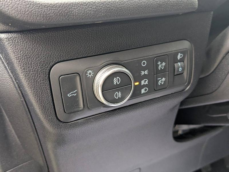 Photo 20 de l’annonce de FORD Kuga d’occasion à vendre à AIX-EN-PROVENCE