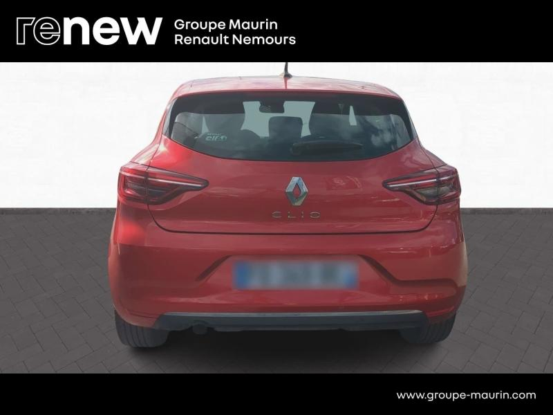 Photo 6 de l’annonce de RENAULT Clio d’occasion à vendre à SAINT PIERRE LES NEMOURS