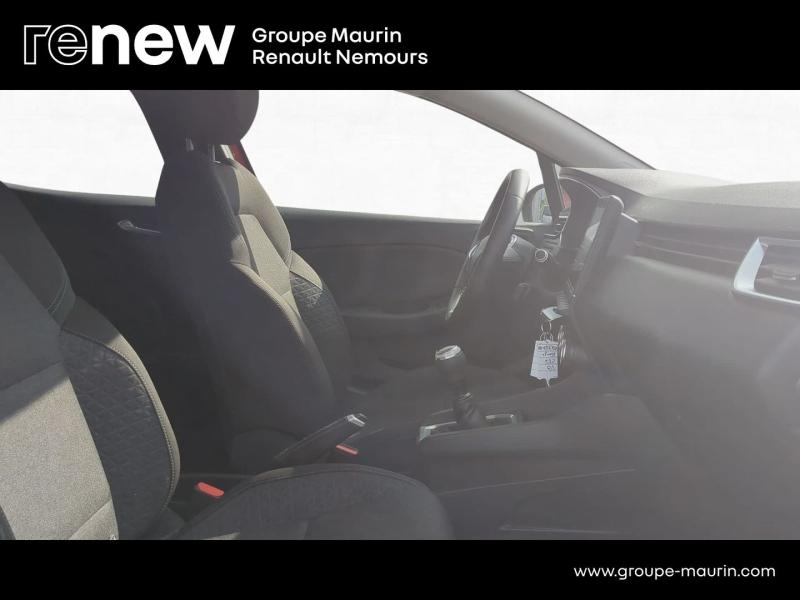 Photo 12 de l’annonce de RENAULT Clio d’occasion à vendre à SAINT PIERRE LES NEMOURS