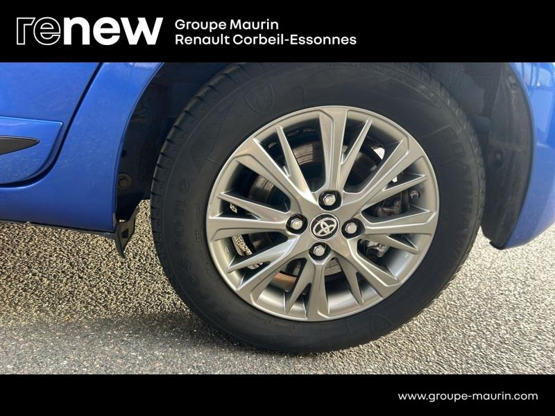 Photo 19 de l’annonce de TOYOTA Yaris d’occasion à vendre à CORBEIL-ESSONNES