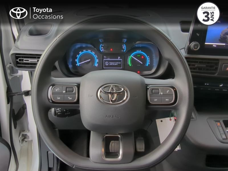 Photo 9 de l’annonce de TOYOTA ProAce City VUL d’occasion à vendre à AUBIÈRE