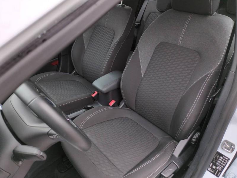 Photo 14 de l’annonce de FORD Fiesta d’occasion à vendre à NÎMES