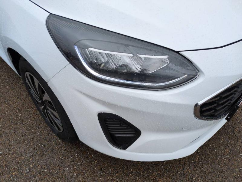 Photo 19 de l’annonce de FORD Fiesta d’occasion à vendre à NÎMES