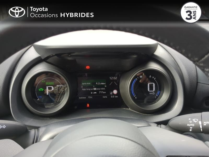 Photo 11 de l’annonce de TOYOTA Yaris d’occasion à vendre à ARLES