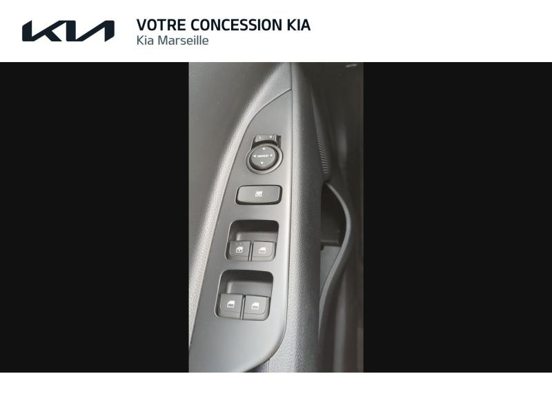 Photo 18 de l’annonce de KIA Rio d’occasion à vendre à MARSEILLE