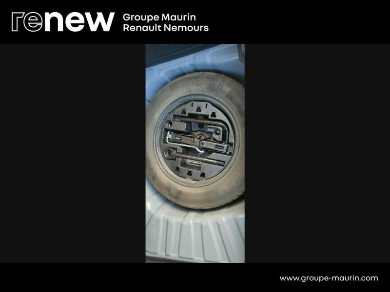 Photo 12 de l’annonce de RENAULT Clio d’occasion à vendre à SAINT PIERRE LES NEMOURS