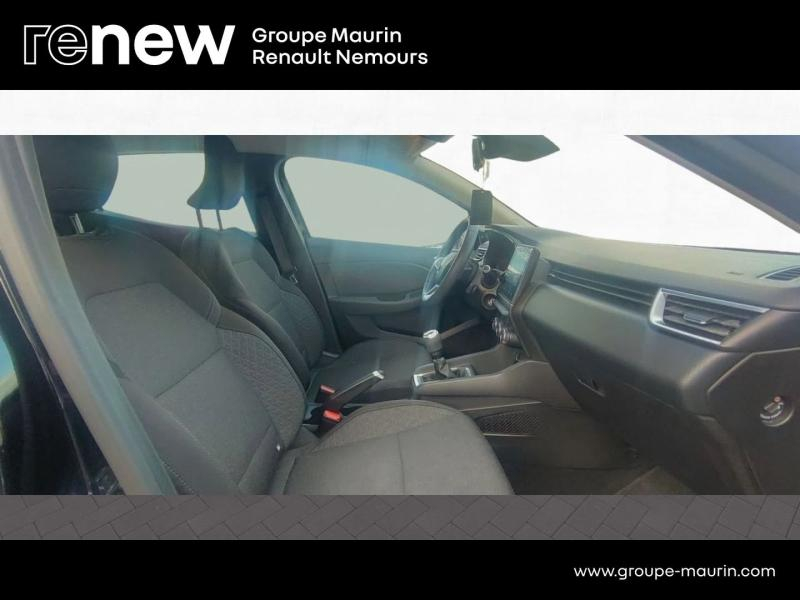 Photo 15 de l’annonce de RENAULT Clio d’occasion à vendre à SAINT PIERRE LES NEMOURS