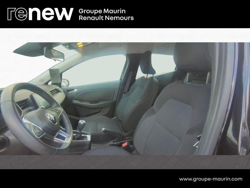 Photo 16 de l’annonce de RENAULT Clio d’occasion à vendre à SAINT PIERRE LES NEMOURS