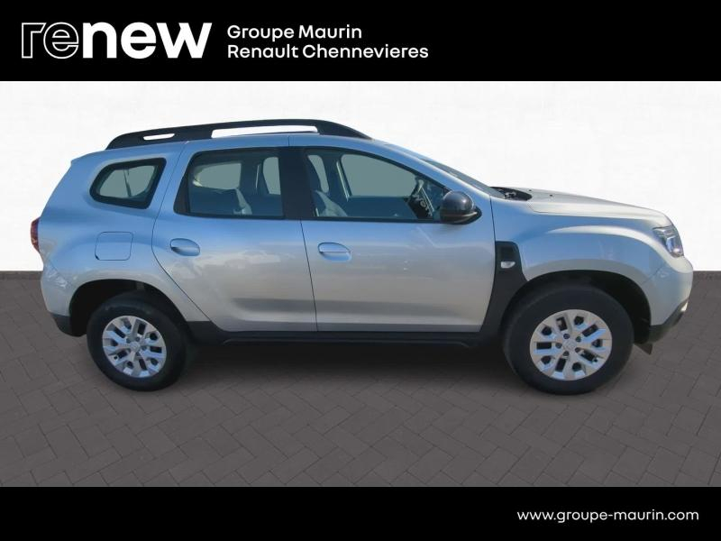 Photo 4 de l’annonce de DACIA Duster d’occasion à vendre à CHENNEVIÈRES-SUR-MARNE