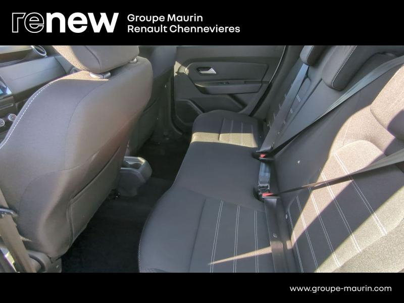 Photo 10 de l’annonce de DACIA Duster d’occasion à vendre à CHENNEVIÈRES-SUR-MARNE