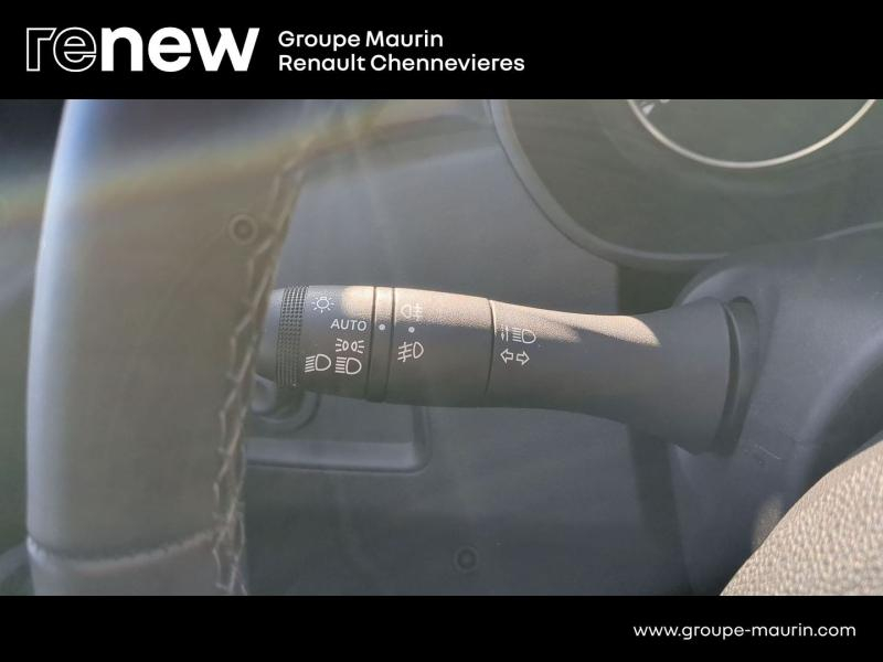 Photo 17 de l’annonce de DACIA Duster d’occasion à vendre à CHENNEVIÈRES-SUR-MARNE