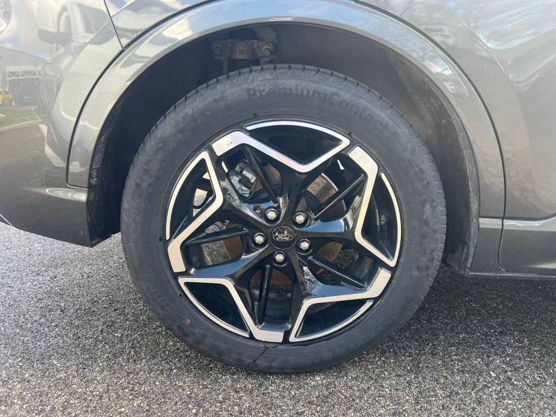 Photo 8 de l’annonce de FORD Kuga d’occasion à vendre à TOULON