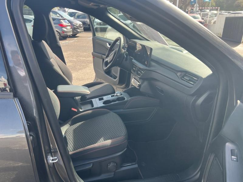 Photo 18 de l’annonce de FORD Kuga d’occasion à vendre à TOULON