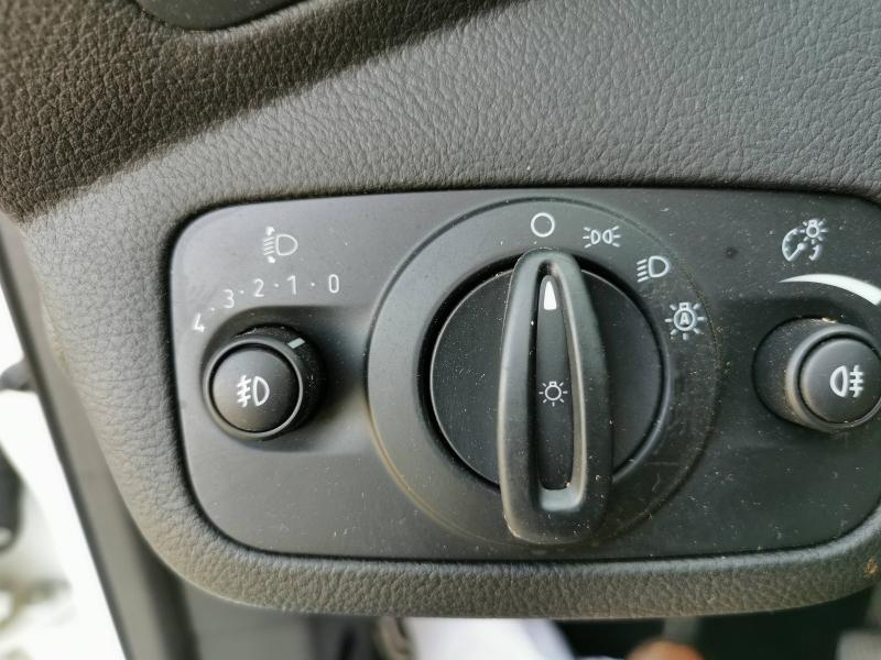 Photo 11 de l’annonce de FORD Kuga d’occasion à vendre à NÎMES