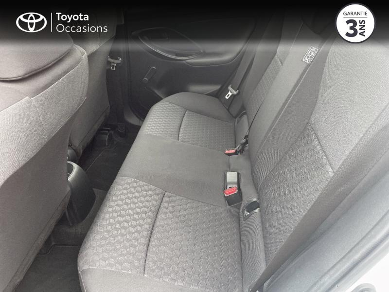 Photo 12 de l’annonce de TOYOTA Yaris d’occasion à vendre à MONTFAVET