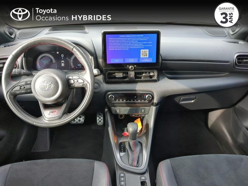 Photo 8 de l’annonce de TOYOTA Yaris d’occasion à vendre à MONTFAVET