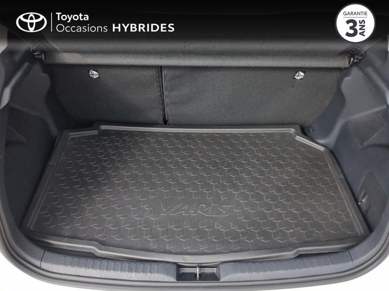 Photo 10 de l’annonce de TOYOTA Yaris d’occasion à vendre à MONTFAVET