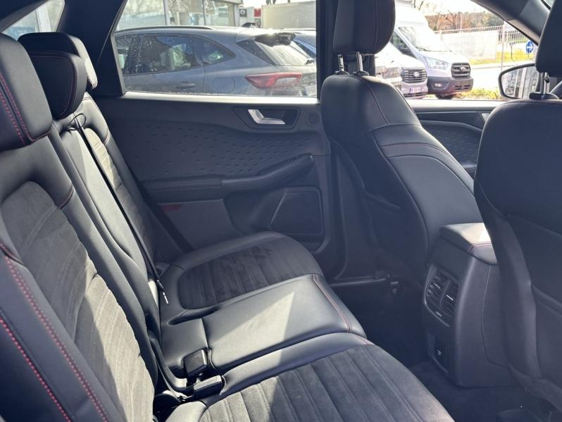 Photo 11 de l’annonce de FORD Kuga d’occasion à vendre à AIX-EN-PROVENCE