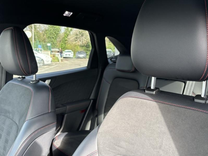 Photo 15 de l’annonce de FORD Kuga d’occasion à vendre à AIX-EN-PROVENCE