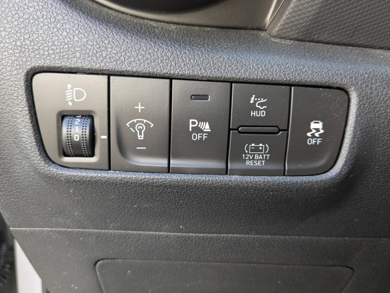 Photo 9 de l’annonce de HYUNDAI Kona d’occasion à vendre à LA VALETTE