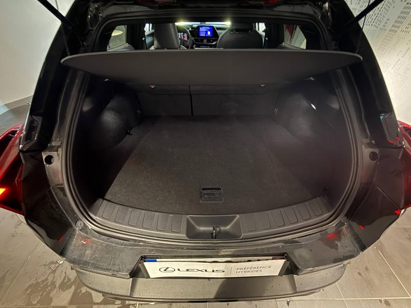 Photo 9 de l’annonce de LEXUS UX d’occasion à vendre à MONTFAVET