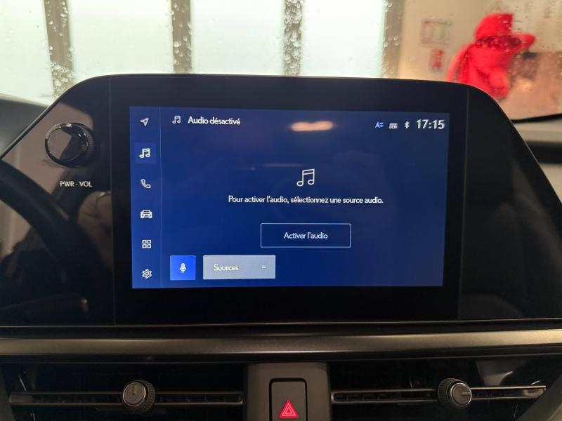 Photo 18 de l’annonce de LEXUS UX d’occasion à vendre à MONTFAVET