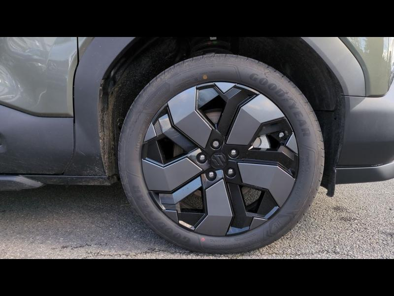 Photo 9 de l’annonce de SUZUKI Vitara d’occasion à vendre à BELLERIVE-SUR-ALLIER