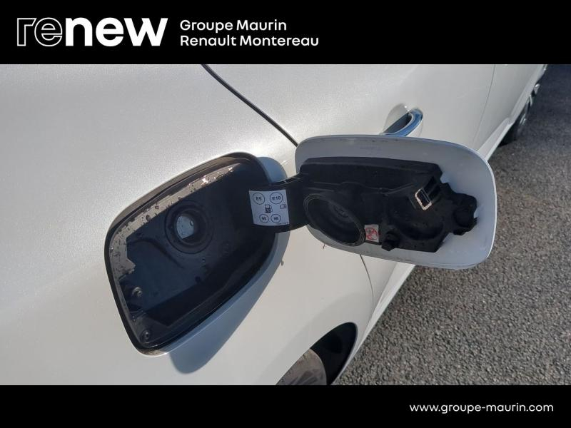 Photo 18 de l’annonce de RENAULT Megane d’occasion à vendre à VARENNES SUR SEINE