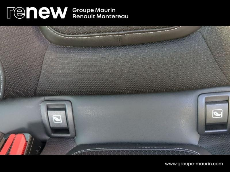 Photo 20 de l’annonce de RENAULT Megane d’occasion à vendre à VARENNES SUR SEINE