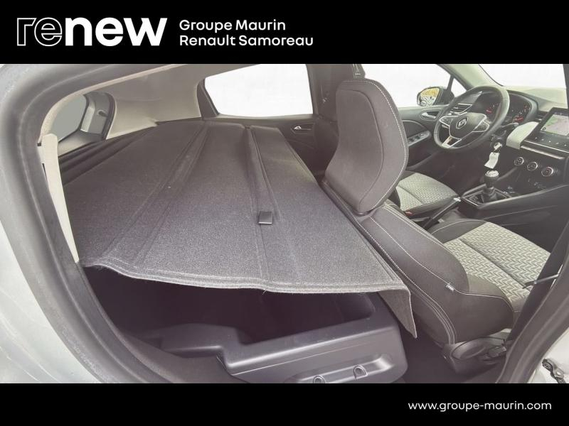 Photo 20 de l’annonce de RENAULT Clio d’occasion à vendre à SAMOREAU