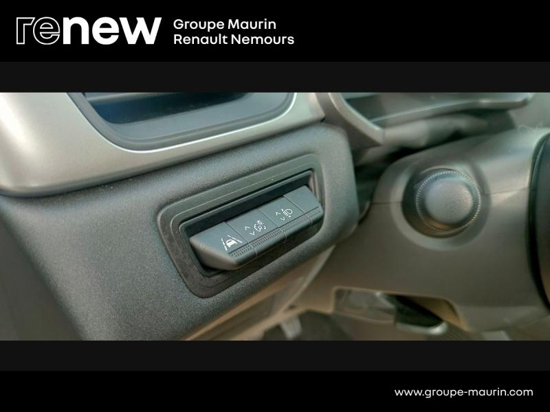 Photo 19 de l’annonce de RENAULT Captur d’occasion à vendre à SAINT PIERRE LES NEMOURS