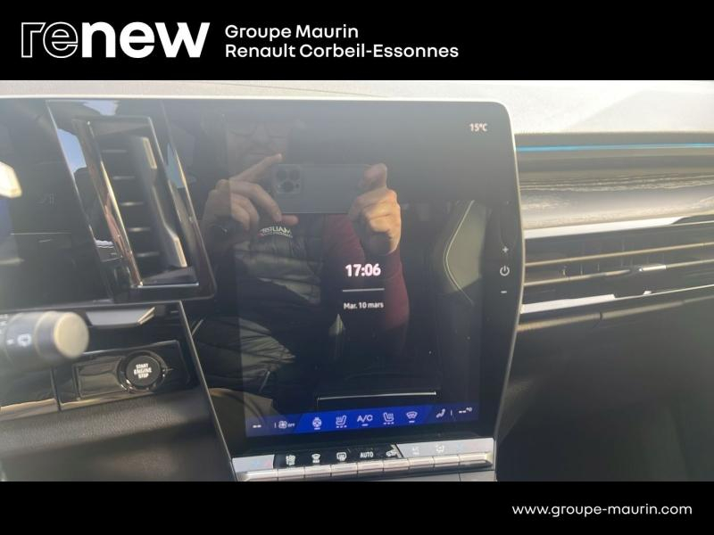 Photo 17 de l’annonce de RENAULT Espace d’occasion à vendre à CORBEIL-ESSONNES