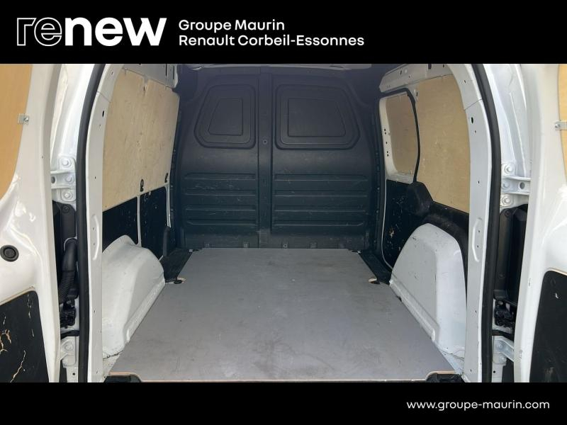 Photo 9 de l’annonce de RENAULT Kangoo Van d’occasion à vendre à CORBEIL-ESSONNES