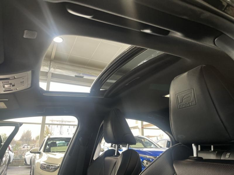 Photo 8 de l’annonce de LEXUS UX d’occasion à vendre à LATTES