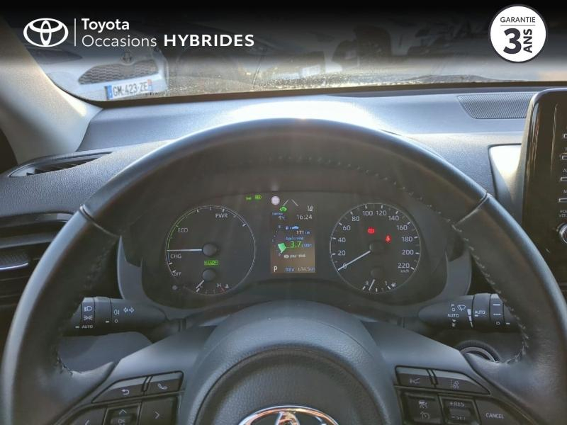 Photo 13 de l’annonce de TOYOTA Yaris d’occasion à vendre à NÎMES