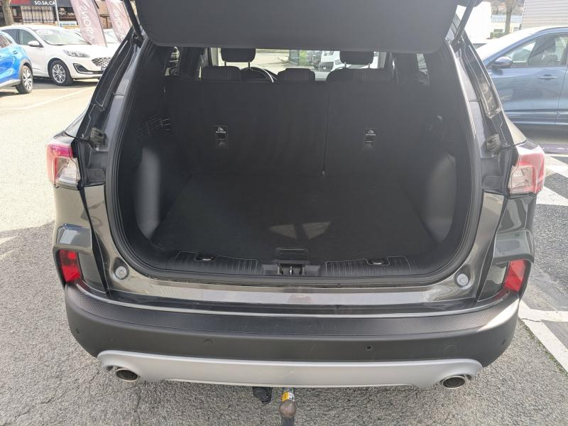 Photo 11 de l’annonce de FORD Kuga d’occasion à vendre à DRAGUIGNAN