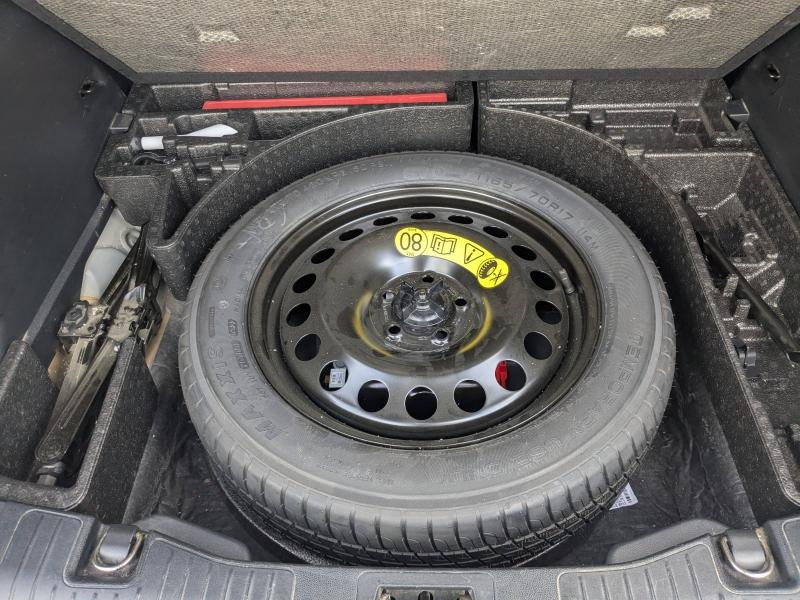 Photo 12 de l’annonce de FORD Kuga d’occasion à vendre à DRAGUIGNAN