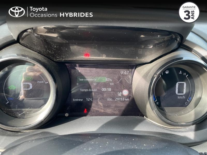 Photo 14 de l’annonce de TOYOTA Yaris d’occasion à vendre à MONTFAVET