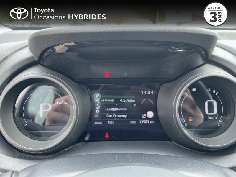 Photo 14 de l’annonce de TOYOTA Yaris d’occasion à vendre à MONTFAVET