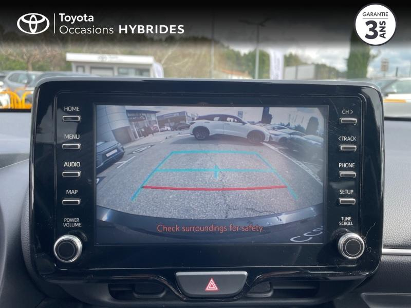 Photo 15 de l’annonce de TOYOTA Yaris d’occasion à vendre à MONTFAVET