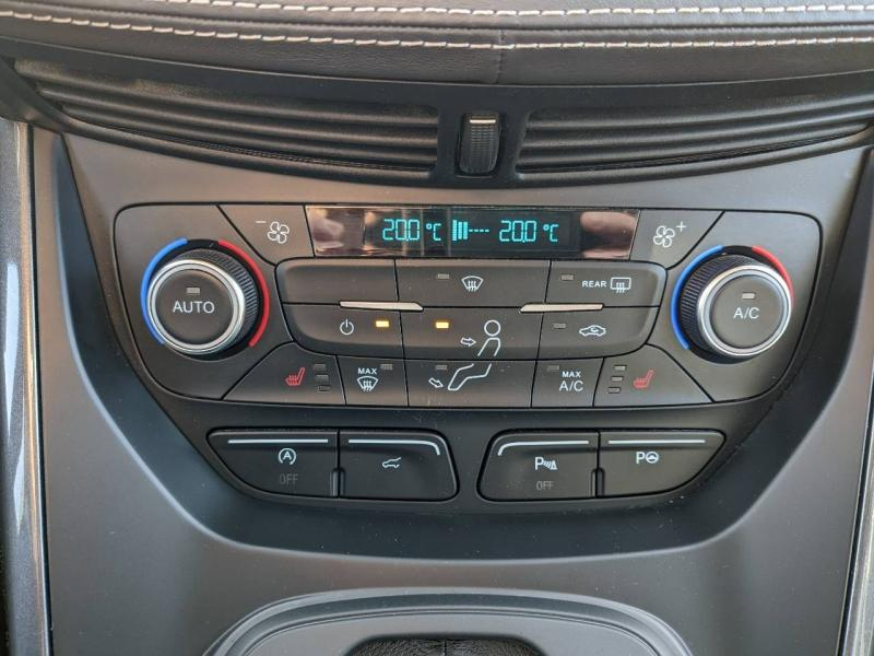 Photo 13 de l’annonce de FORD Kuga d’occasion à vendre à MARSEILLE