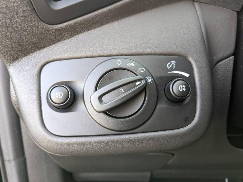 Photo 20 de l’annonce de FORD Kuga d’occasion à vendre à MARSEILLE