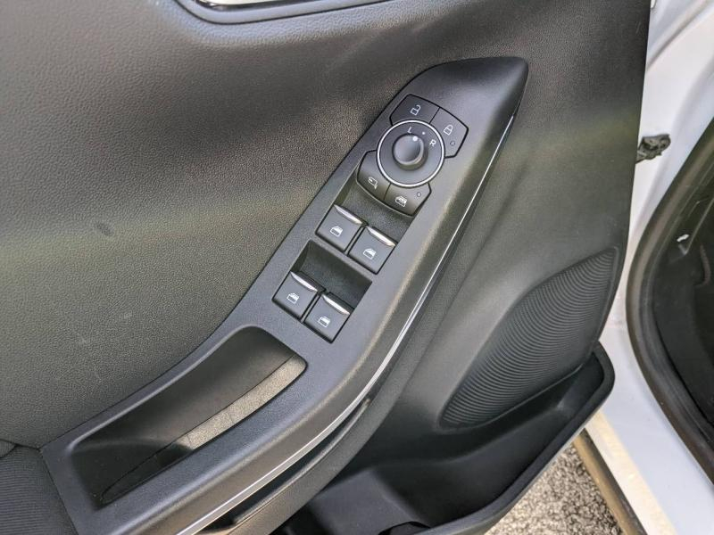 Photo 15 de l’annonce de FORD Puma d’occasion à vendre à MARSEILLE