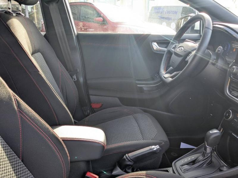 Photo 9 de l’annonce de FORD Puma d’occasion à vendre à AIX-EN-PROVENCE